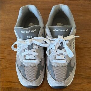 New Balance 993 Light Gray Athletic Shoes BRAND NEW
